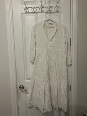 Zara White Eyelet Maxi Dress with V-Neck